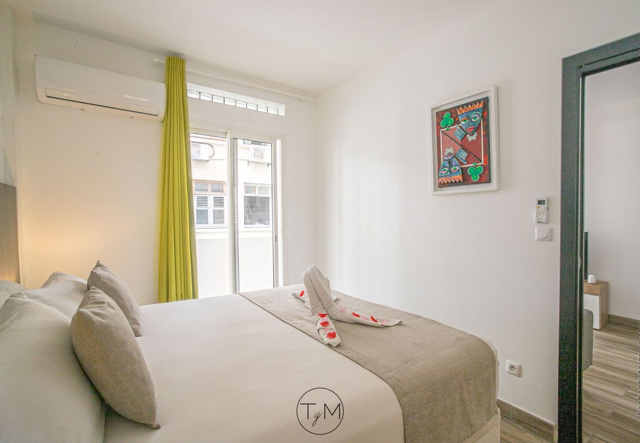Appartement à Fort-de-France - AF-Carré d'AS - Le Trèfle - 2ème étage - 1 chambre Appartement à Fort-de-France - AF-Carré d'AS - Le Trèfle - 2ème étage - 1 chambre