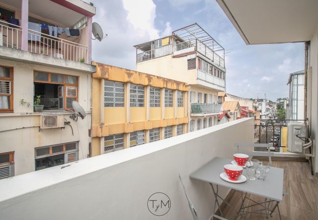 Appartement à Fort-de-France - AH-Carré d'AS - Le Carreau 3ème étage 1 chambre-Fo Appartement à Fort-de-France - AH-Carré d'AS - Le Carreau 3ème étage 1 chambre-Fo
