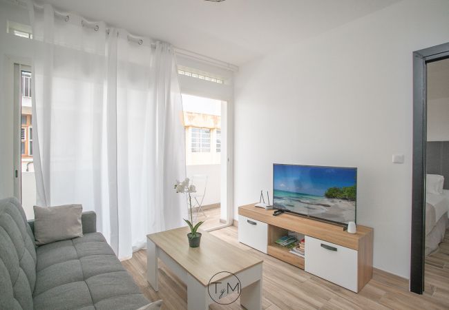 Appartement à Fort-de-France - AH-Carré d'AS - Le Carreau 3ème étage 1 chambre-Fo Appartement à Fort-de-France - AH-Carré d'AS - Le Carreau 3ème étage 1 chambre-Fo