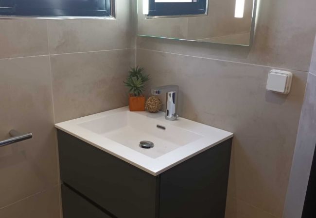 Studio à Fort-de-France - AB-Blénac Suites B - Résidence Appart-Hôtel- B (T1 Studio à Fort-de-France - AB-Blénac Suites B - Résidence Appart-Hôtel- B (T1