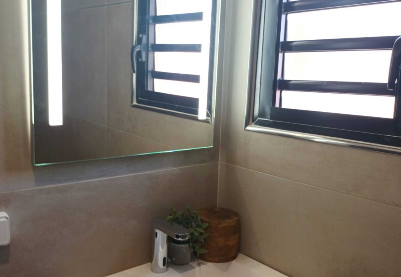 Studio à Fort-de-France - AB-Blénac Suites B - Résidence Appart-Hôtel- B (T1 Studio à Fort-de-France - AB-Blénac Suites B - Résidence Appart-Hôtel- B (T1