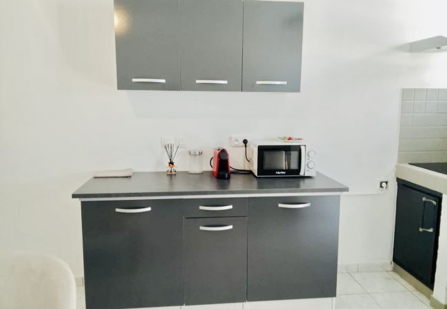Appartement à Fort-de-France - AM-L95 APT 7